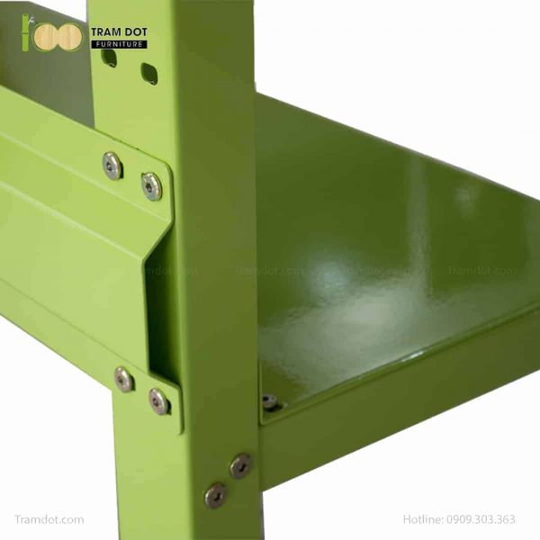 Bàn nguội thao tác cơ khí Workbench cơ bản mặt bàn tre | TRAMDOT Furniture