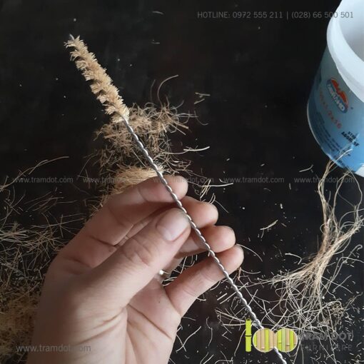 Cọ vệ sinh ống hút tre, cọ vệ sinh sợi dừa rửa ống hút tre Trăm Đốt