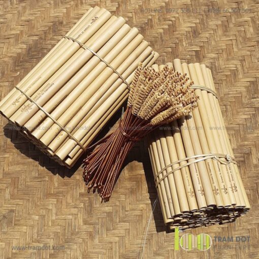 Cọ vệ sinh ống hút tre, cọ vệ sinh sợi dừa rửa ống hút tre Trăm Đốt
