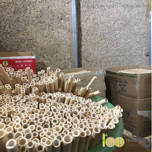 Tham quan xưởng gia công ống hút tre Trăm Đốt
